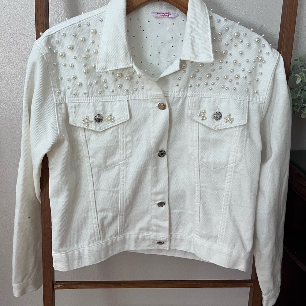 Chic Pearl-Studded White Denim Jacket